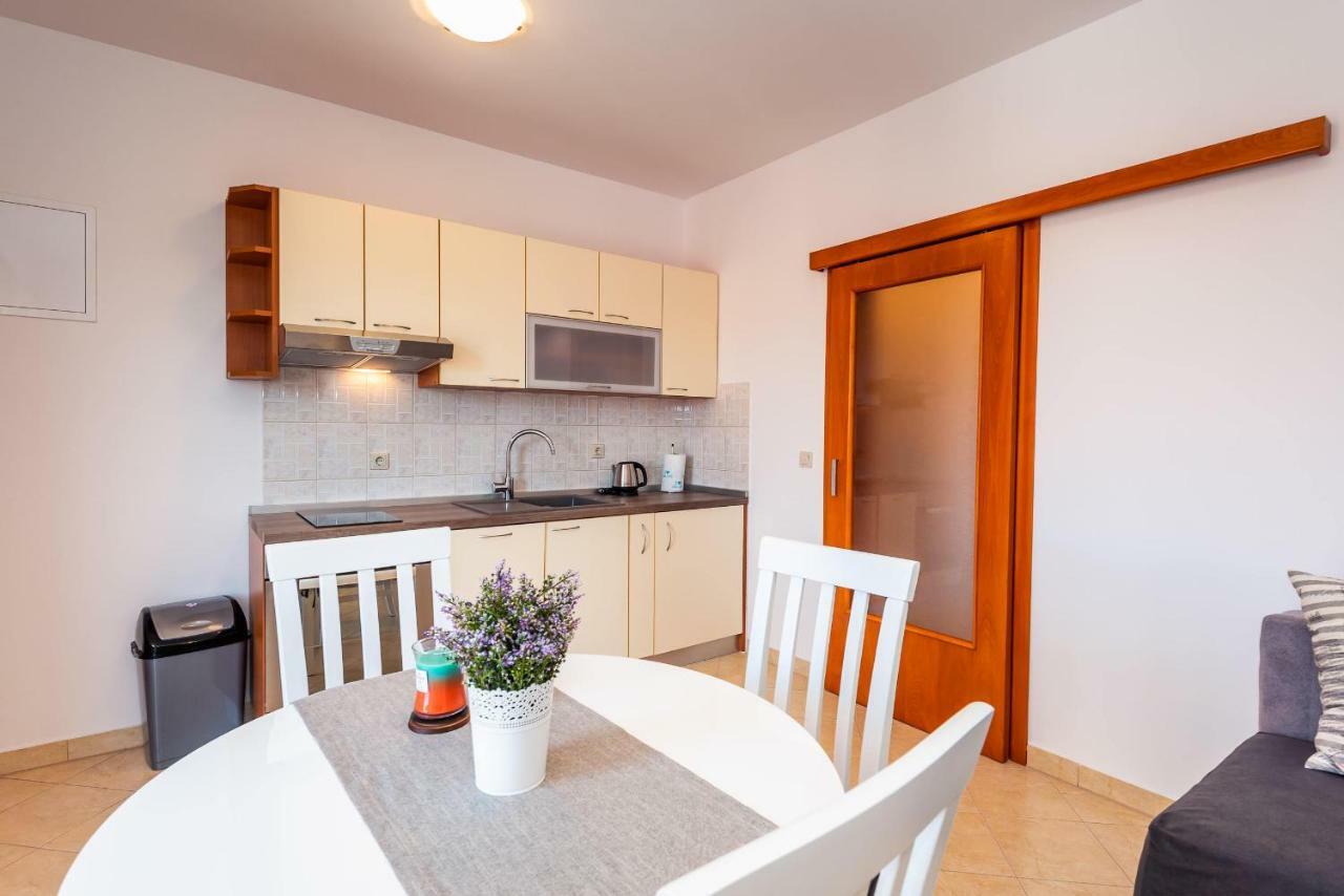 Apartmani Marina Klek Exteriér fotografie