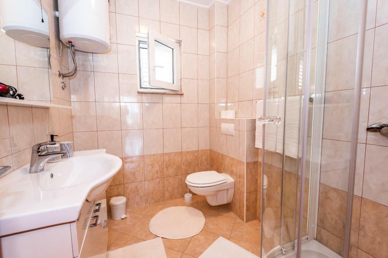 Apartmani Marina Klek Exteriér fotografie