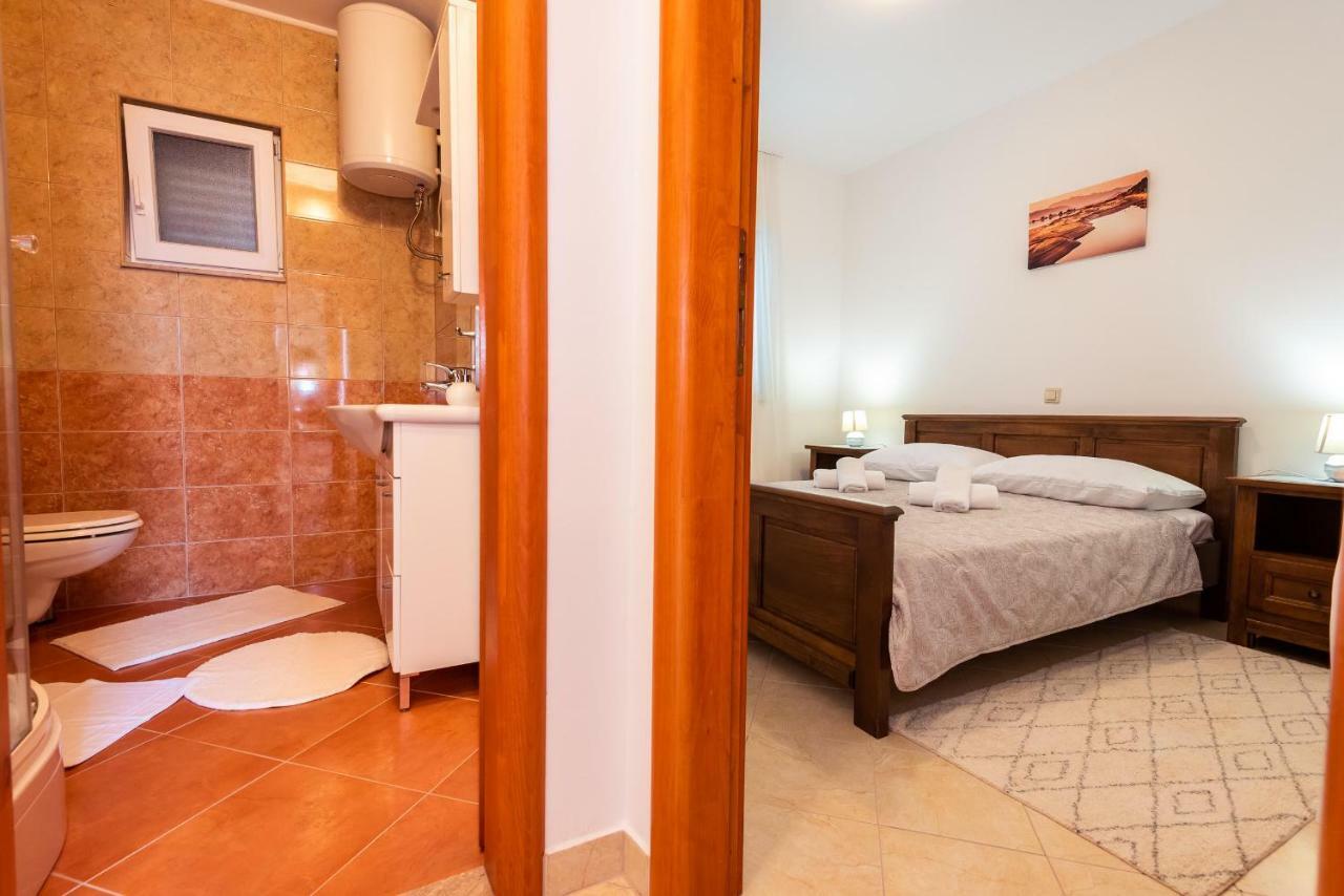 Apartmani Marina Klek Exteriér fotografie