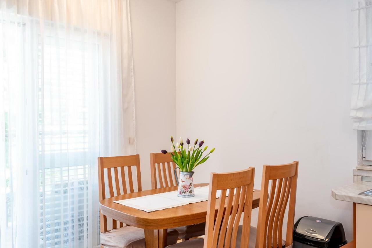 Apartmani Marina Klek Exteriér fotografie