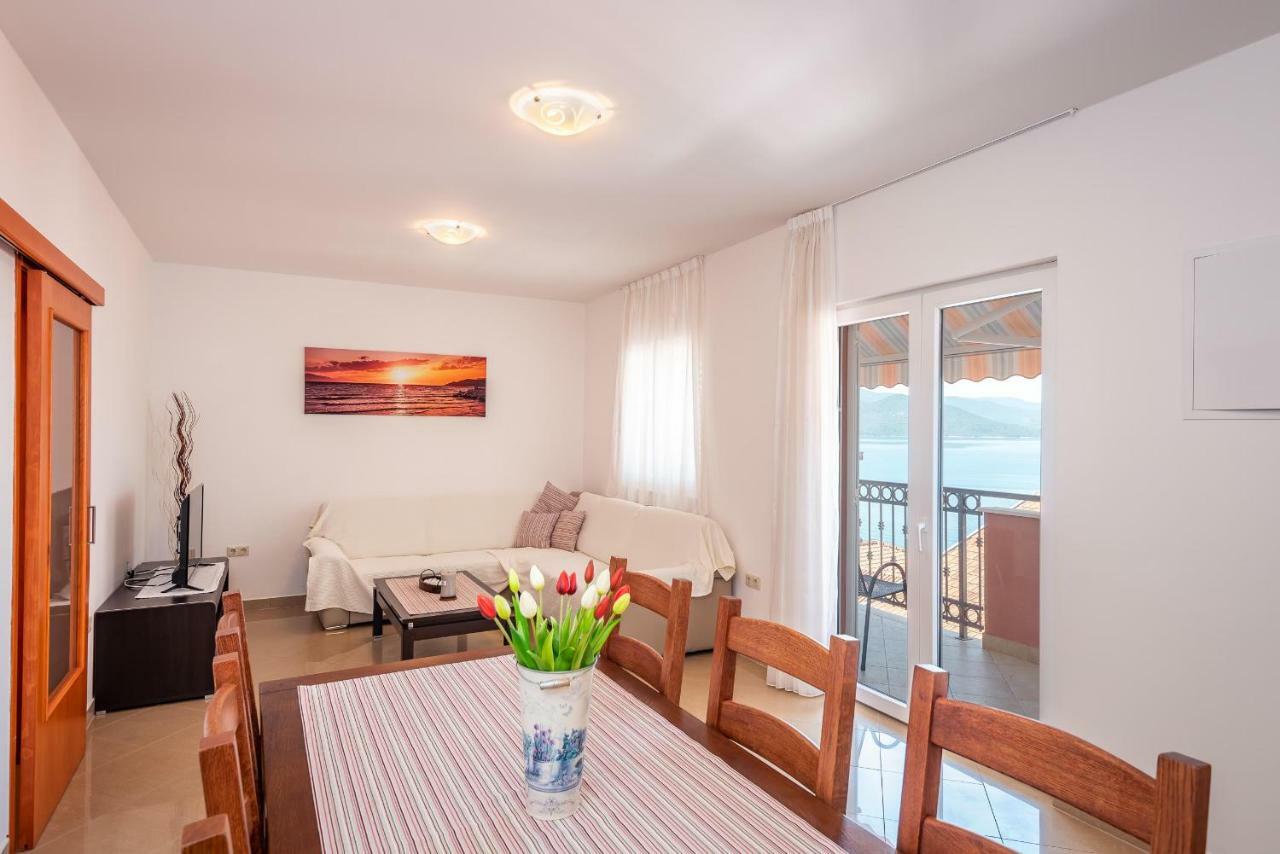 Apartmani Marina Klek Exteriér fotografie